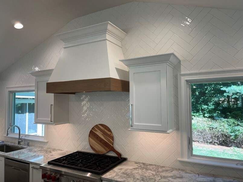 Concord Vaulted-Ceiling Cottage Kitchen — view 9