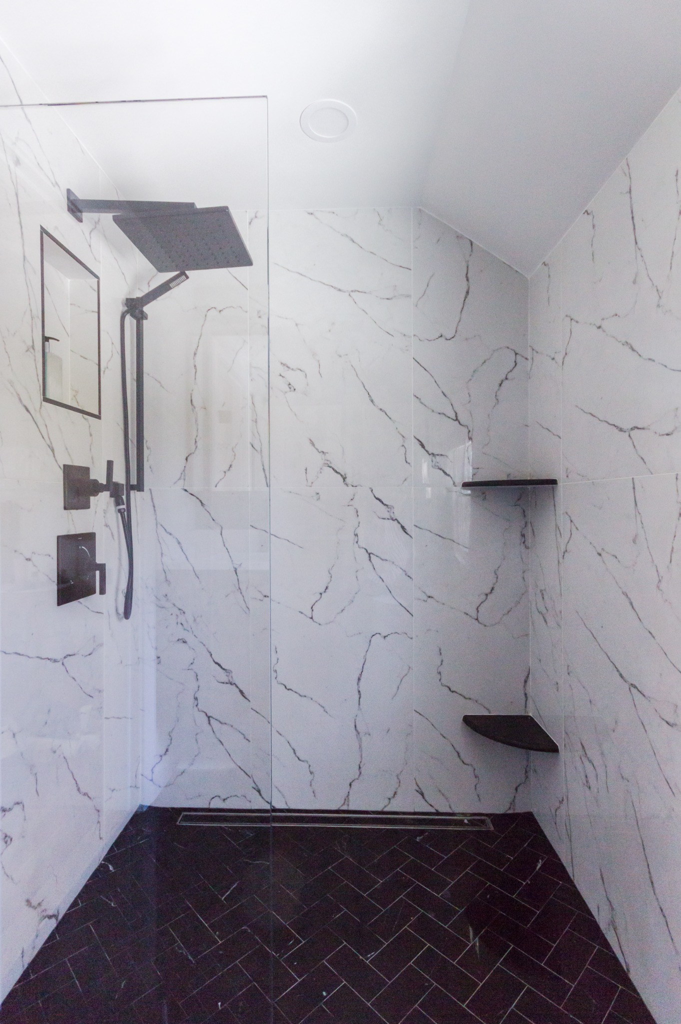 Wellesley Contemporary Bath — view 3